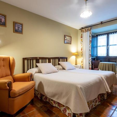 Posada De Muno Munorrodero Bagian luar foto
