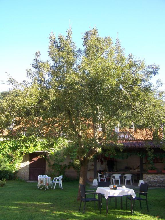 Posada De Muno Munorrodero Bagian luar foto